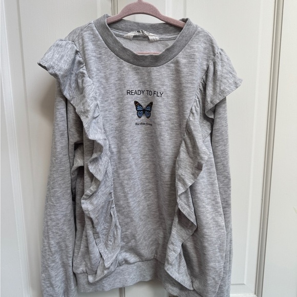 NWOT H&M 12/14 Girls Gray Sweatshirt Blouse with Ruffled Sleeves Ready to Fly - Picture 1 of 5
